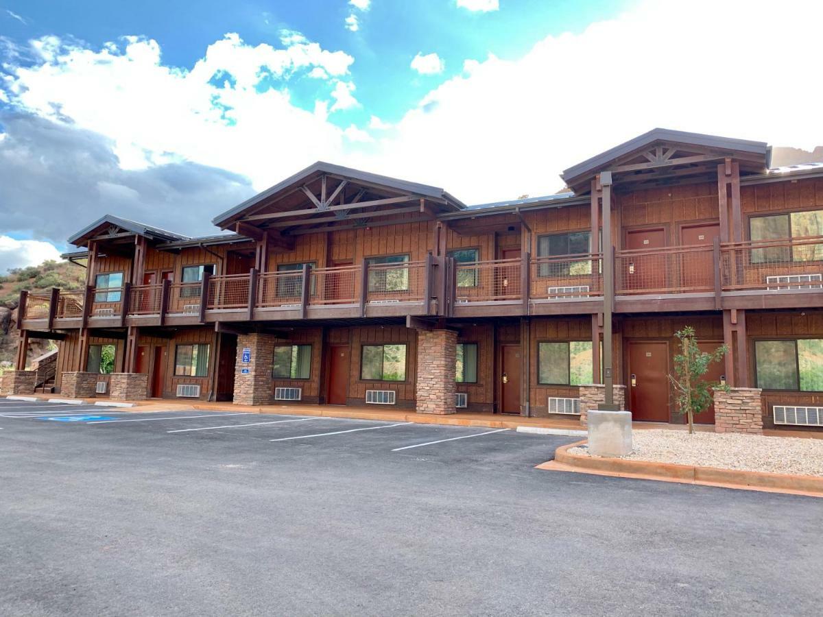 Zion Canyon Lodge Спрингдейл Экстерьер фото
